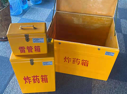 韶山玻璃雷管箱生产标准全解析：安全、性能与合规的基石